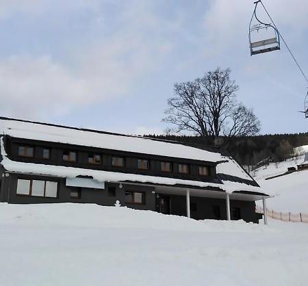 Ski Apartmany Nymburska Chata Pec pod Snezkou Exteriör bild